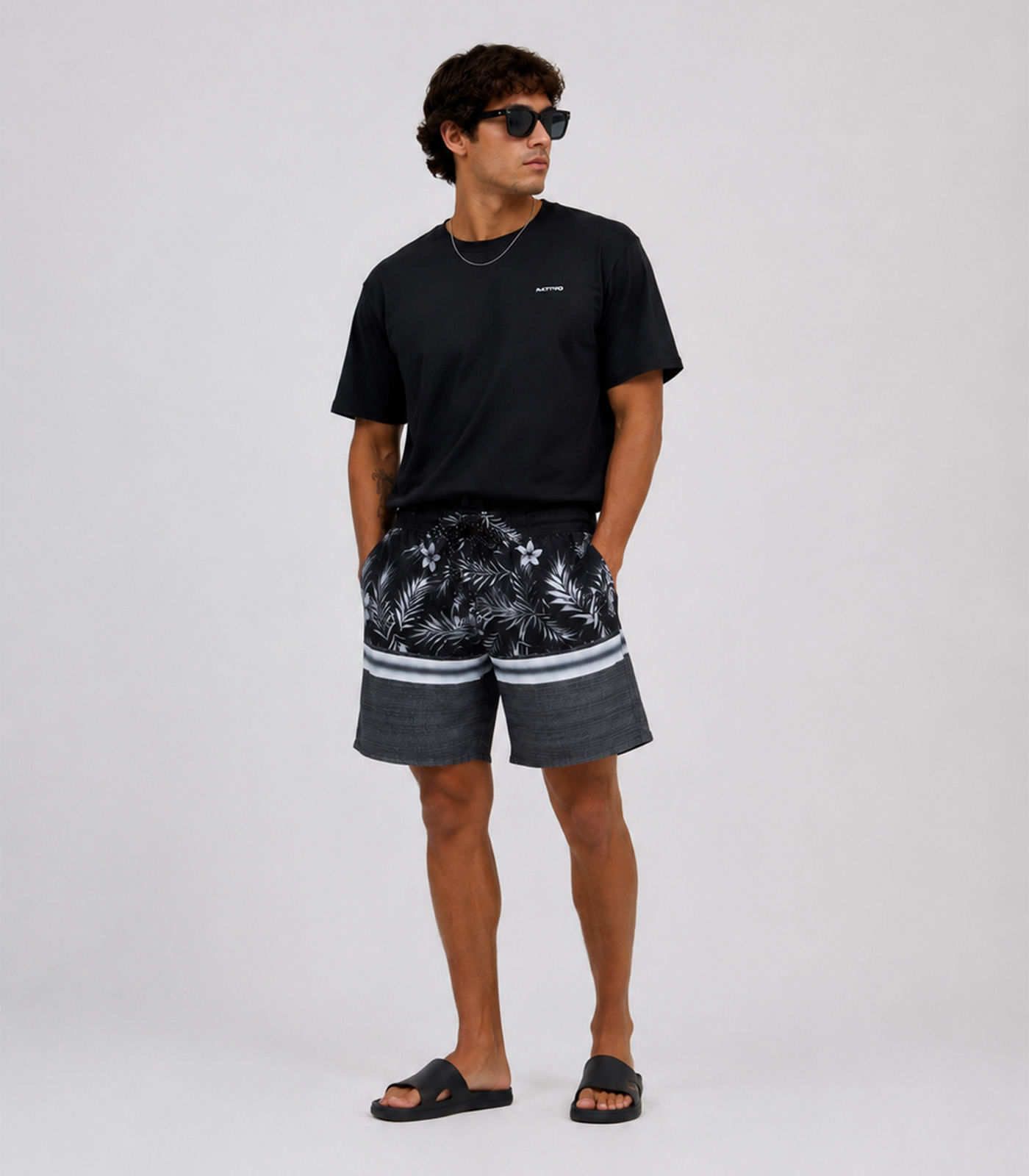 Bermuda Masculina Estampada Tactel Força Do Mar Cinza - imagem 1