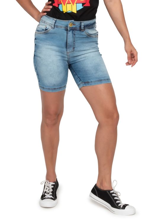 Bermuda Feminina Jeans Claro Meia Coxa