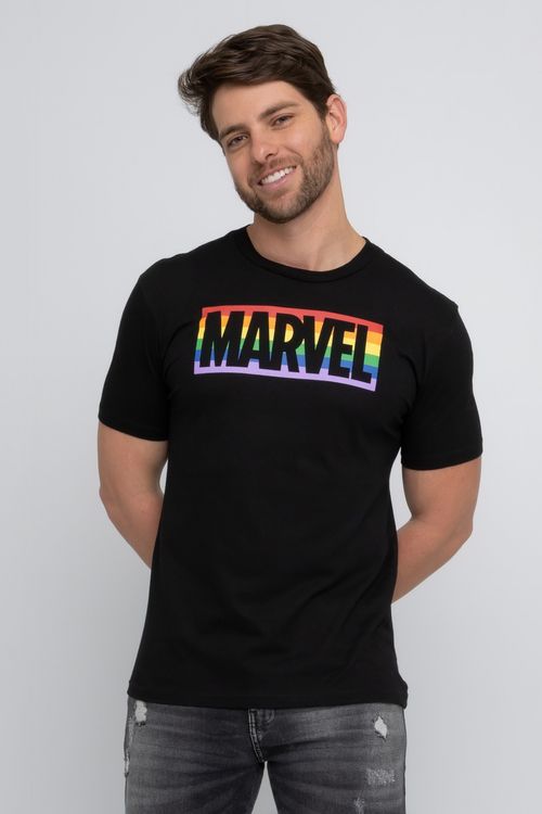 Camiseta Masculina com Estampa Marvel Preta