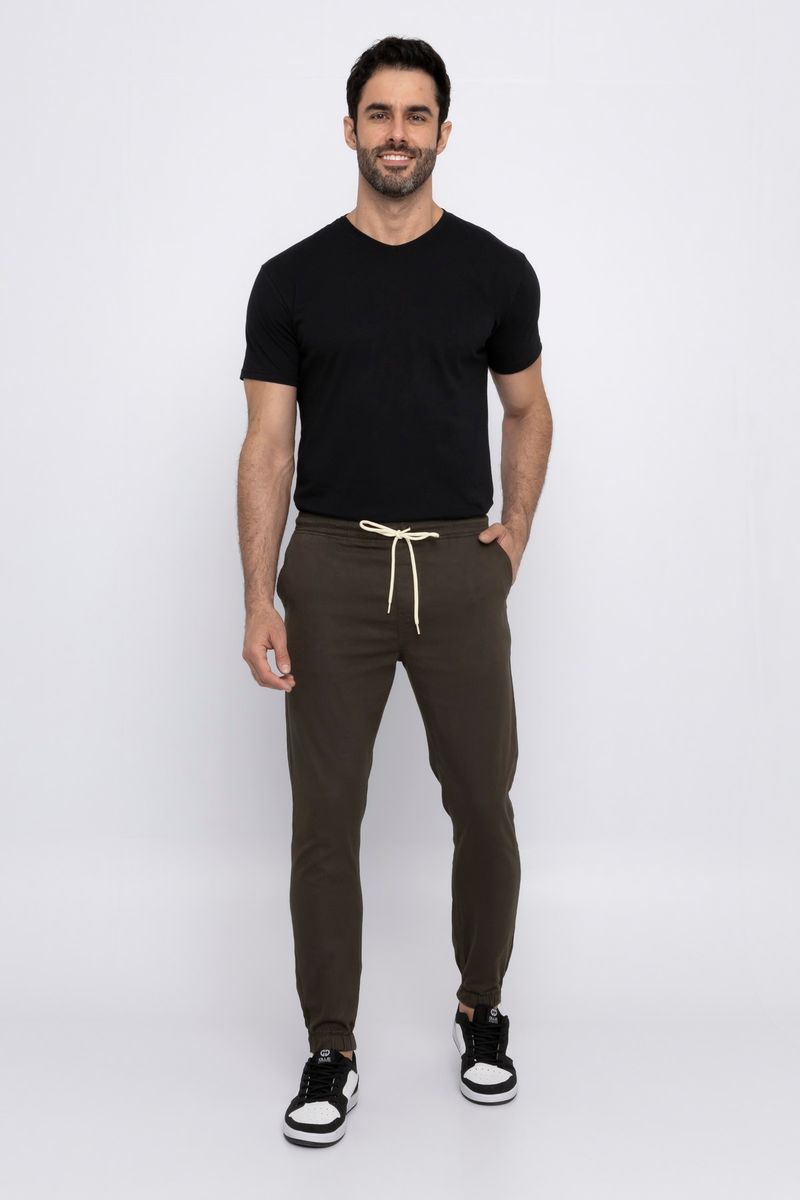 Outfit Jogger verde militar