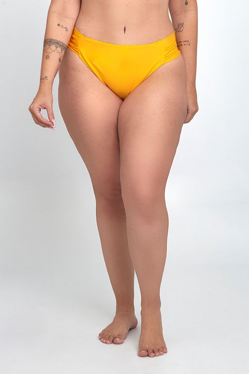 Biquíni Feita Pra Mim Feminino Bottom Bombom Amarelo. Modelo Plus Size.