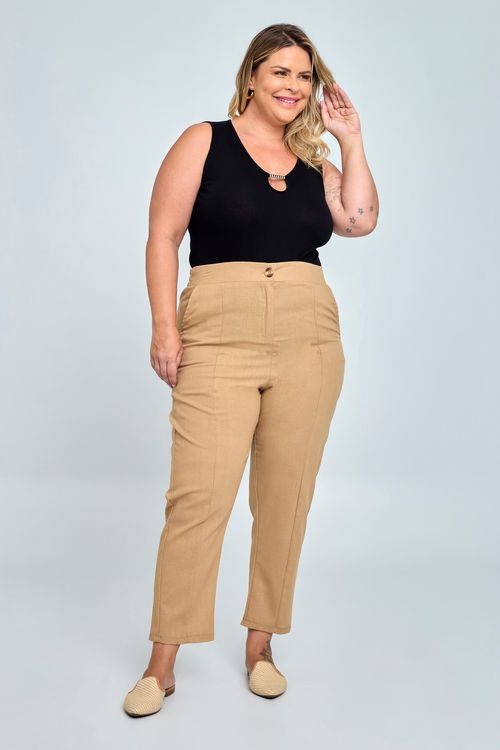 Calça Feita Pra Mim Feminina Jogger Bege. Modelo Plus Size.