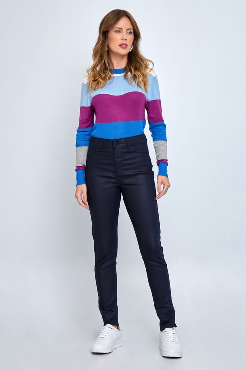 Calça Feminina em Sarja Azul Escuro