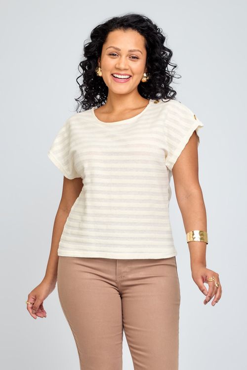 Blusa Feminina Casual com Botões no Ombro Off White