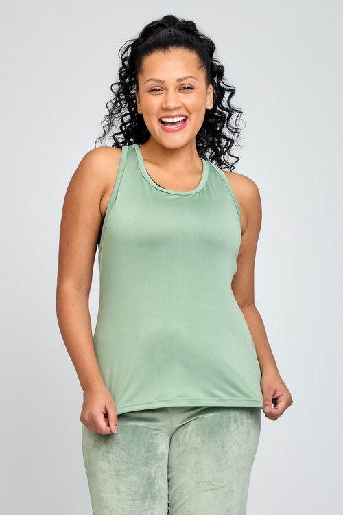 Top Feminino Básico Verde Caedu: Conforto Essencial