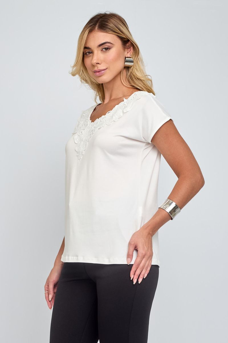 T705038400112_2.jpg