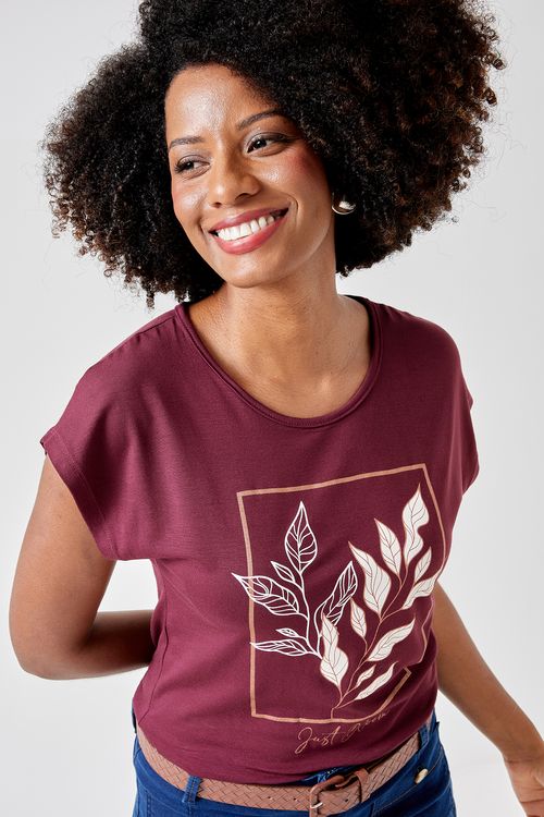 Blusa fem casual m/c visco est local vin roxo