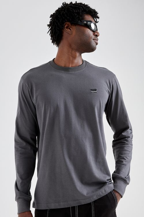 Camiseta masc ml gangster 10190218 chumb cinza escuro
