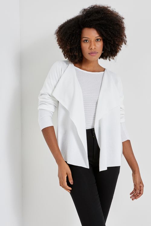 Capinha fem casual peluciada off wh off white