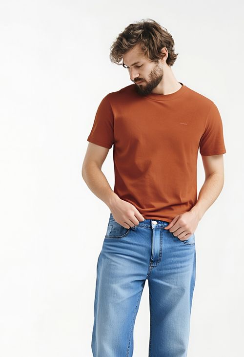 Camiseta Masculina Caedu Marrom Médio 100% Algodão Relevo