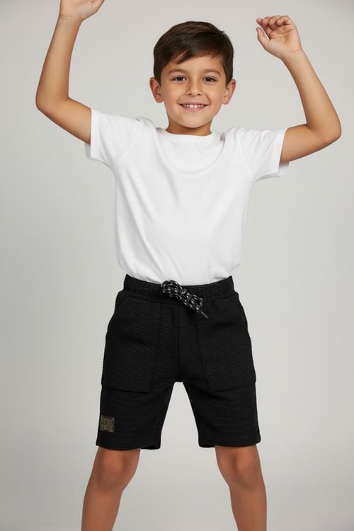 Short Infantil Menino Preto Texturizado com Aplique