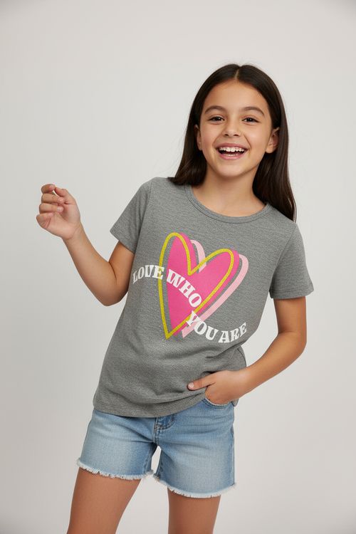 Blusa Infantil Menina Mescla Estampa Coração 'Love Who You Are'