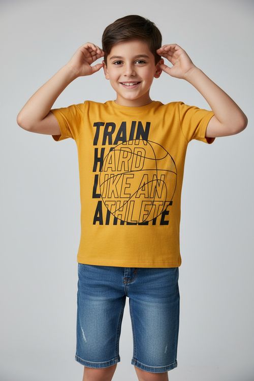 Camiseta Infantil Menino Amarela Mostarda Basquete Train Hard