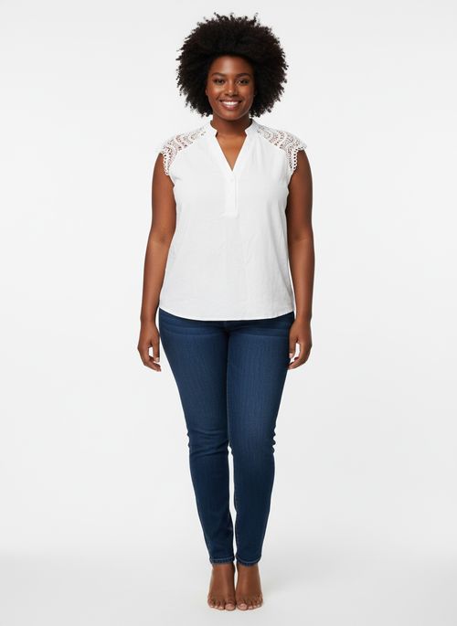 Blusa Feminina Off White Renda Guipir Ombros