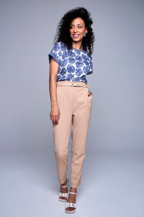 Calça Feminina Bege Caedu Poliéster: Estilo e Versatilidade