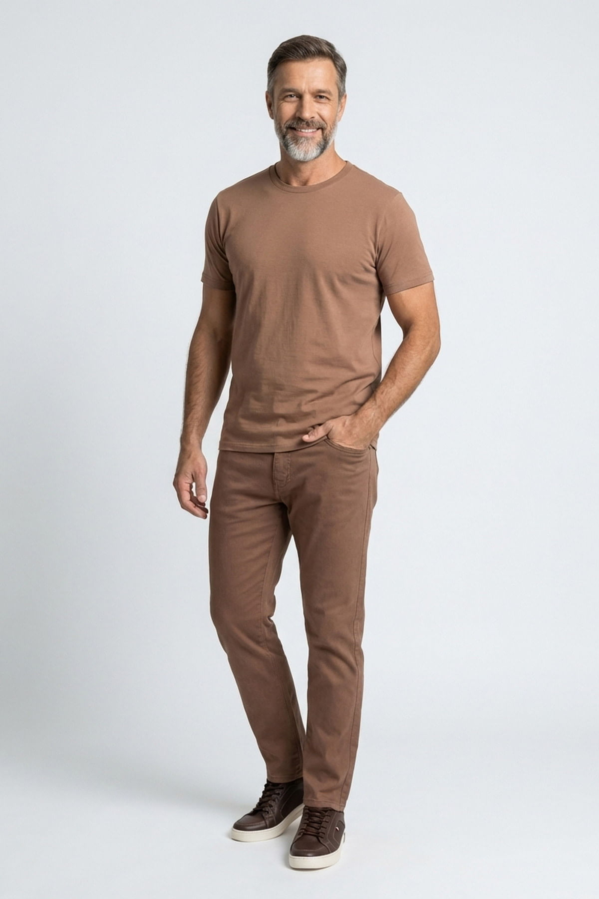 Calça Masculina Slim Premium Sarja Marrom Capuccino - imagem 1