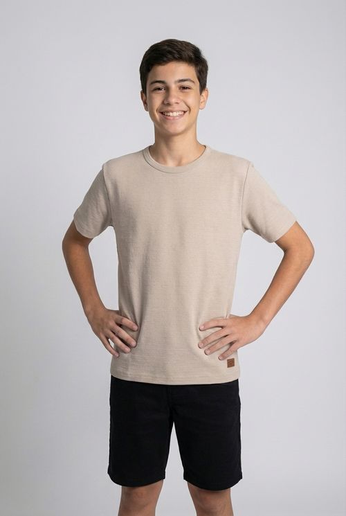 Camiseta Infantil Menino Bege Areia Maquinetada com Aplique