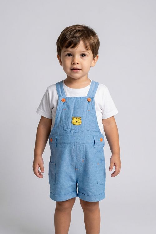 Jardineira Curta Infantil Azul Claro Bordado de Tigrinho