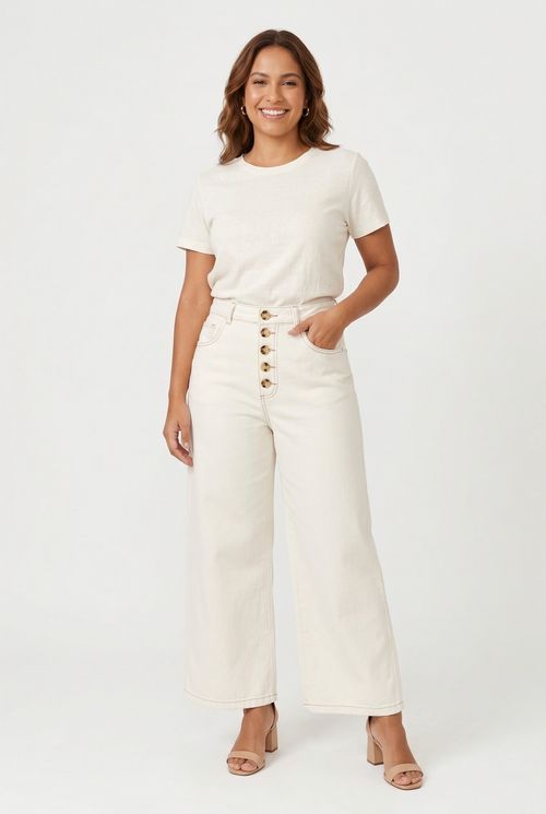 Calça Feminina Wide Leg Off White com Botões Frontais e Cós Alto