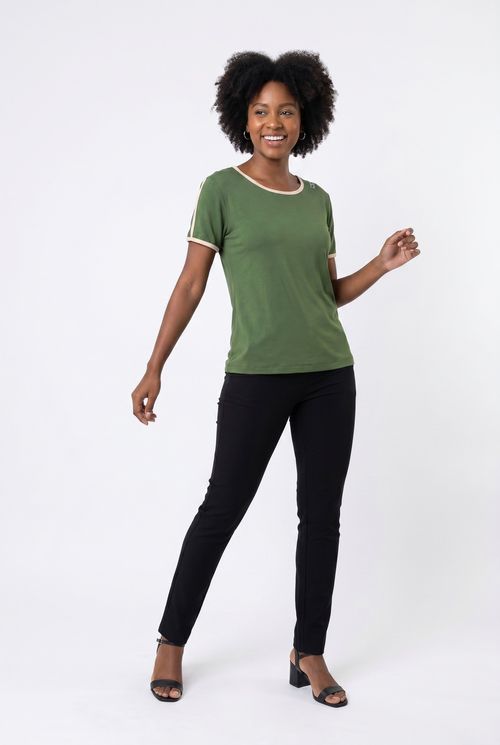 Blusa Feminina Verde Pistache Detalhes Bege