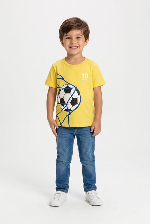 Camiseta Infantil Menino Amarela Brasil Futebol Bola na Rede