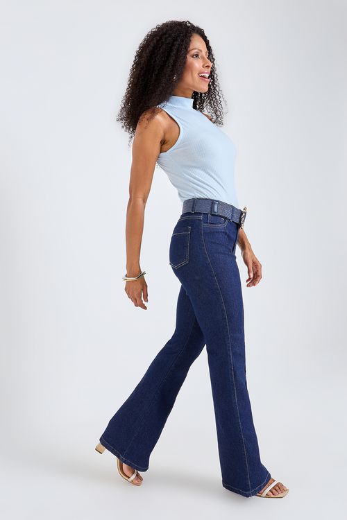 Calça Jeans Flare Feminina Azul Escuro com Cinto