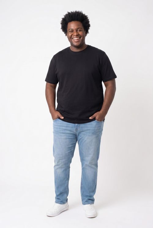 Camiseta Masculina Básica Preta em Algodão Premium