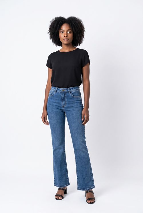 Calça Jeans Feminina Bootcut Marmorizada Azul Médio