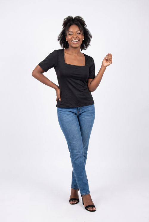 Blusa Feminina Decote Quadrado Poliamida Preta